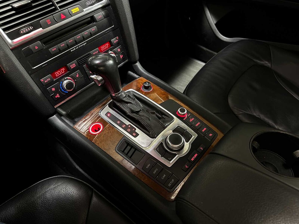 Audi Q7 3.6 FSI V6 quattro 276pk 2009 (7-persoons), HFP-34-X