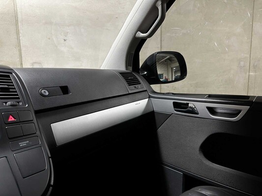Volkswagen Transporter Multivan 2.0 TDI L2H1 Comfortline Dubbele Cabine 179pk 2011 (Automaat), 9-VTT-02