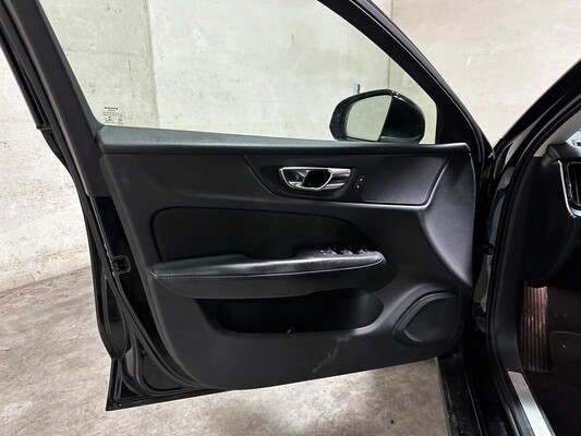 Volvo V60 2.0 D3 Inscription 150pk 2020, T-509-FB