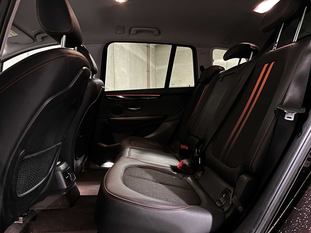 BMW 216i Gran Tourer High Executive 109pk 2019, J-607-VP