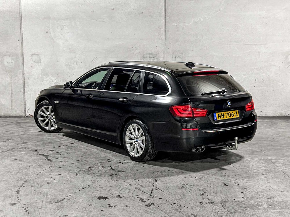 BMW 520d Touring High Executive M Sport 184pk 2013 5-serie, NN-706-Z