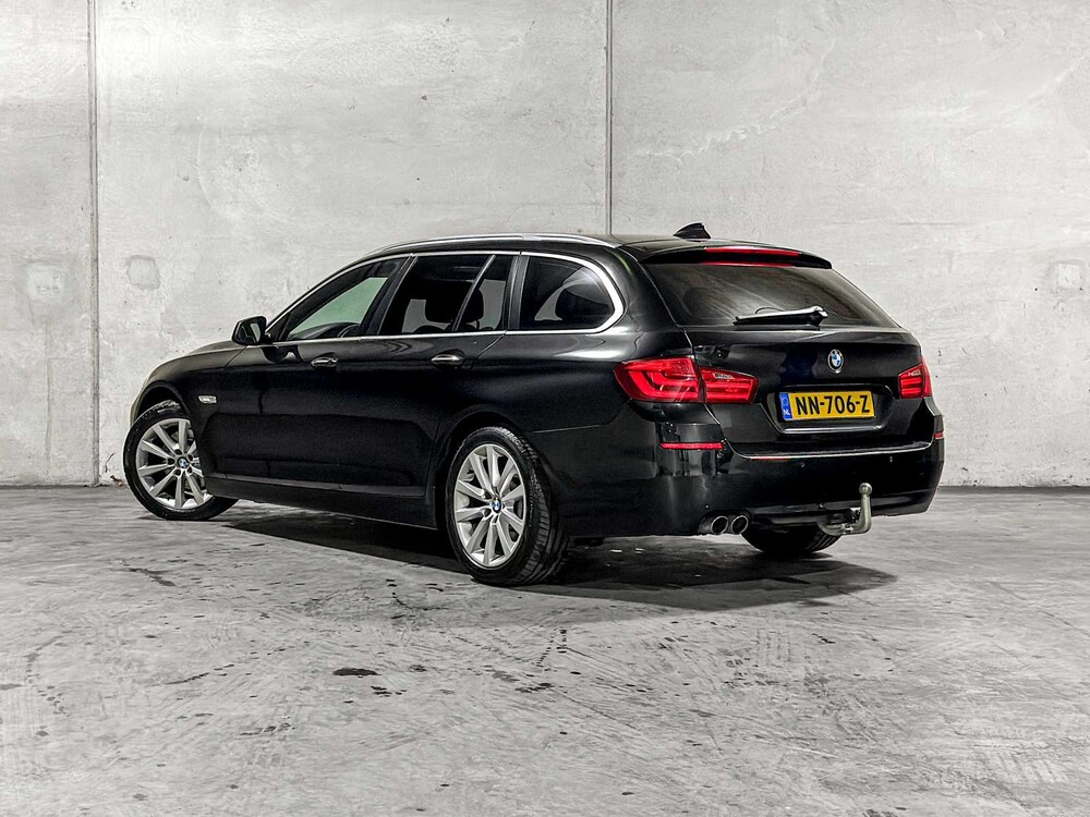 BMW 520d Touring High Executive M Sport 184pk 2013 5-serie, NN-706-Z