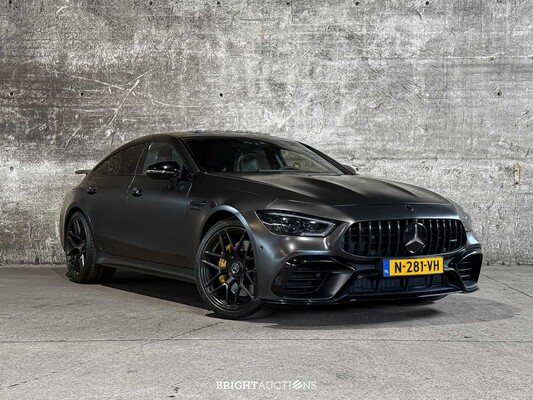 Luxury en sports cars te Milsbeek