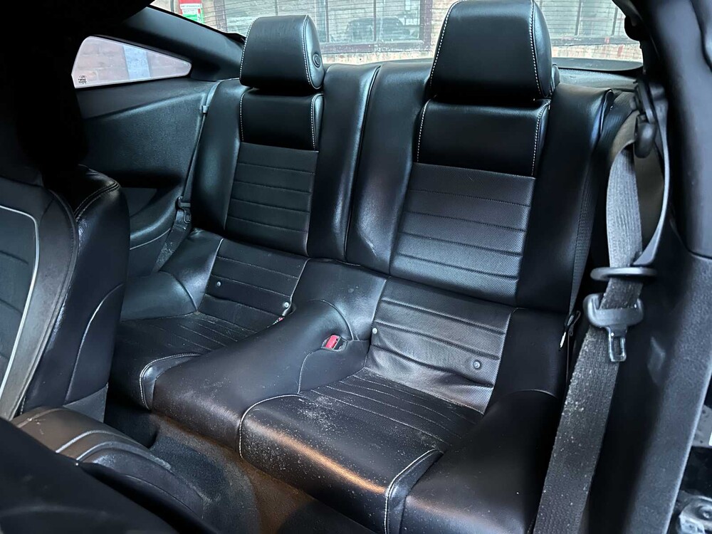 Ford Mustang 3.7 V6 305pk 2013 Coupe
