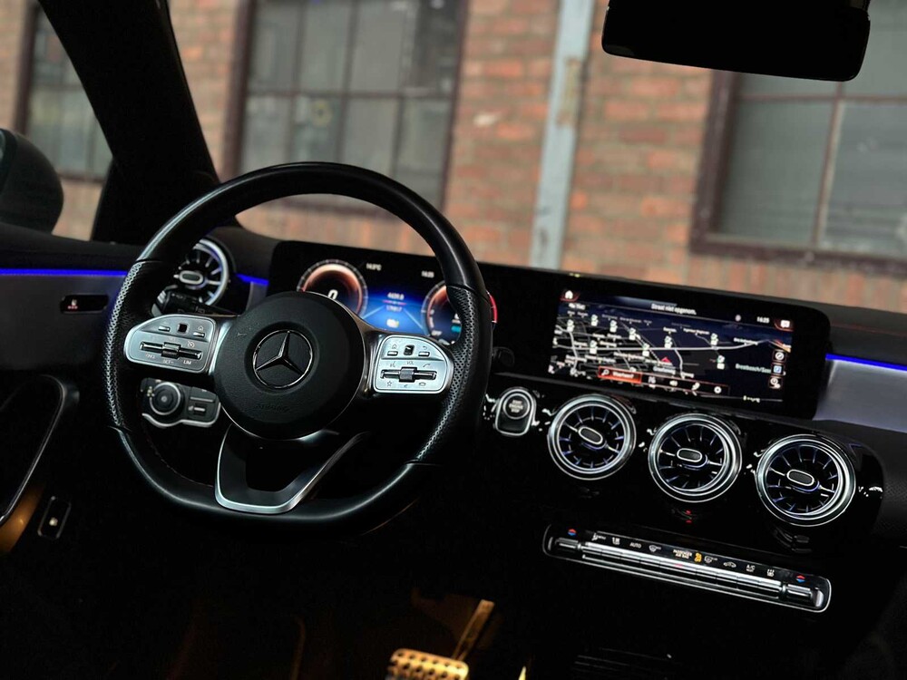 Mercedes-Benz CLA250 e Business Solution AMG Limited CLA-klasse Shooting Brake 160pk 2022, P-675-JH