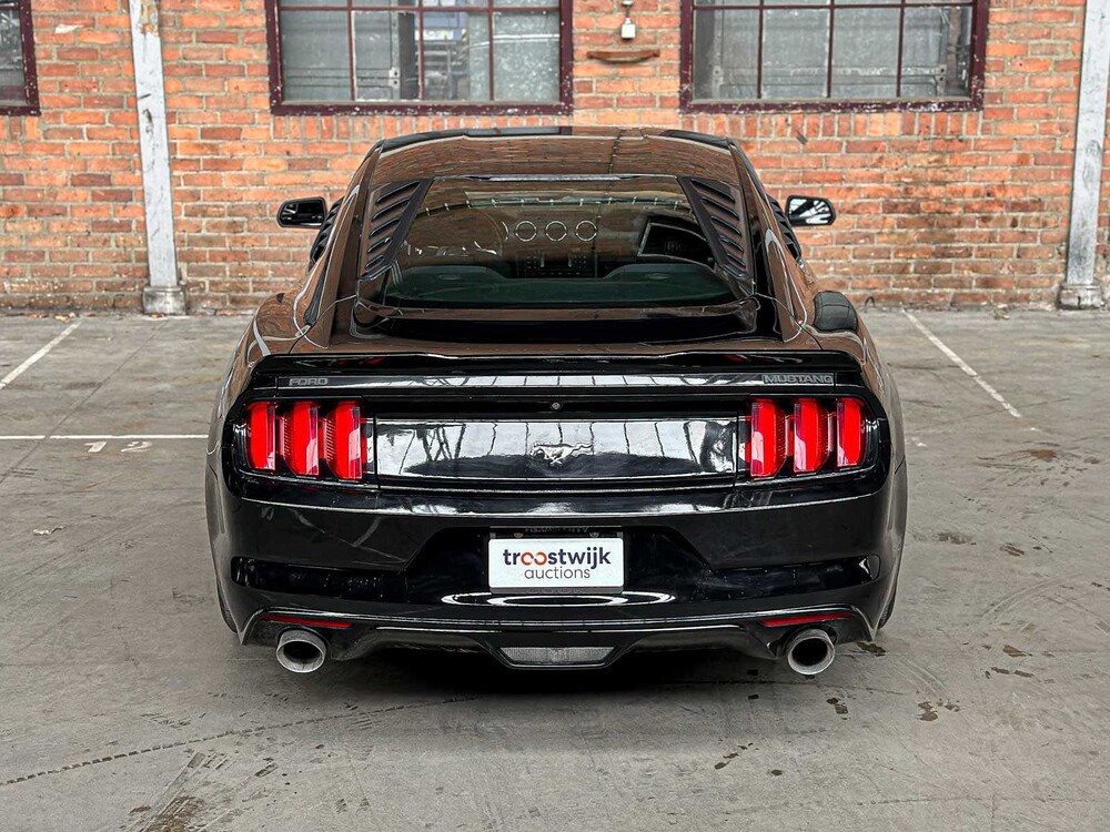 Ford Mustang 3.7 V6 300pk 2017 Coupe