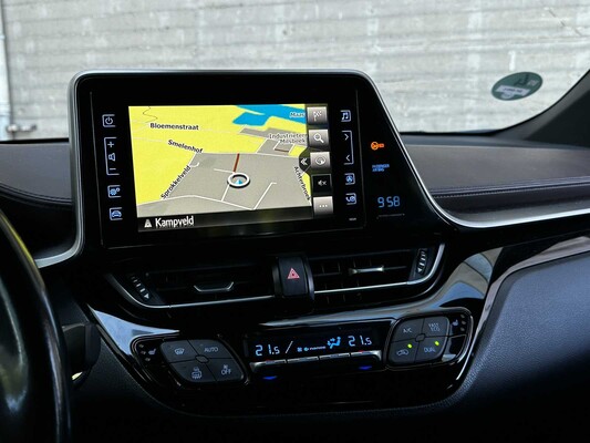 Toyota C-HR 1.8 Hybrid Executive 122pk 2017 (Origineel-NL), RF-509-L