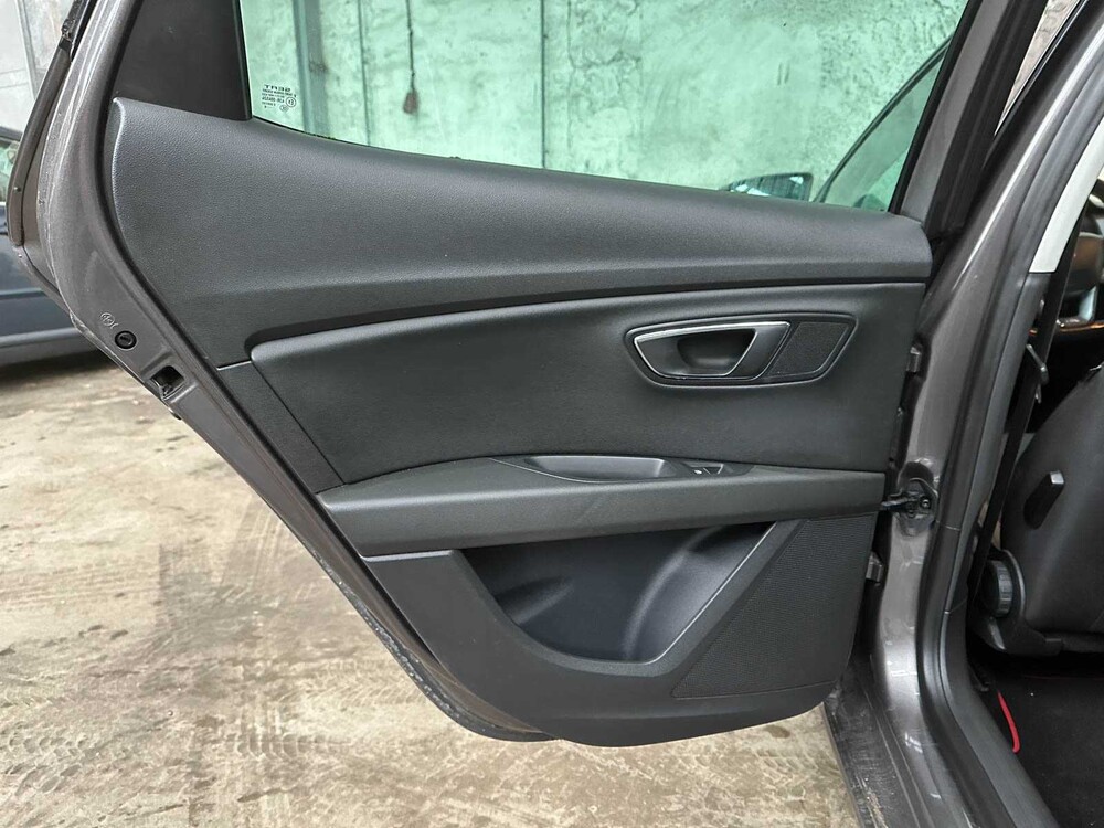 SEAT Leon 1.4 EcoTSI FR Connect 150pk 2016, G-727-KT