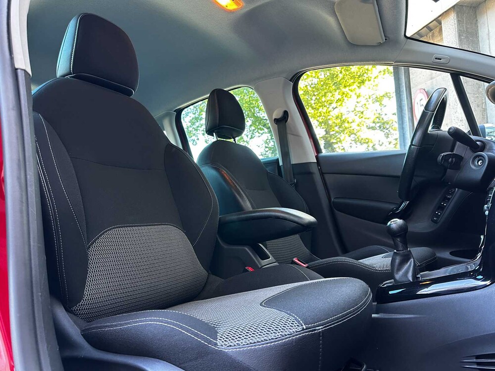 Citroen C3 1.2 PureTech Collection 80pk 2014 (Origineel-NL), 6-XRZ-07