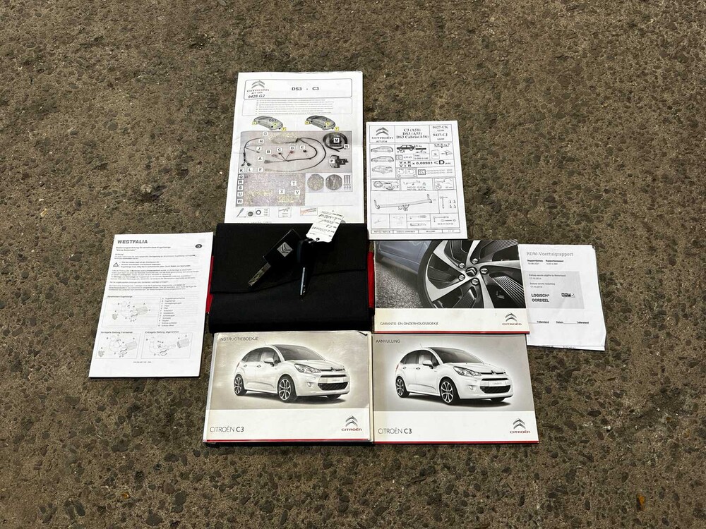 Citroen C3 1.2 PureTech Collection 80pk 2014 (Origineel-NL), 6-XRZ-07