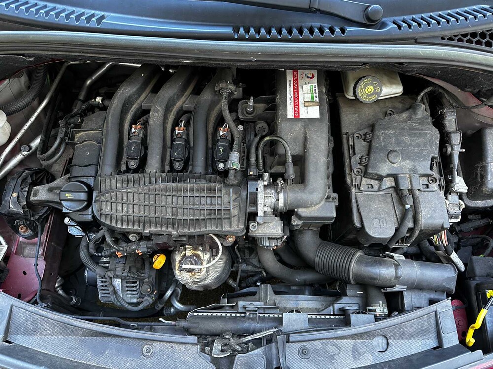 Citroen C3 1.2 PureTech Collection 80pk 2014 (Origineel-NL), 6-XRZ-07