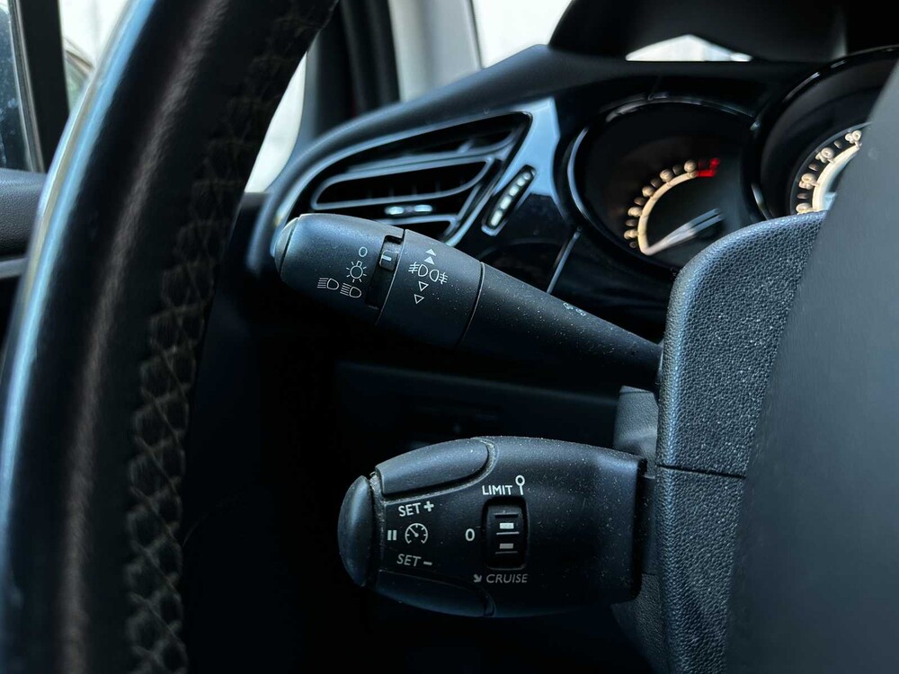 Citroen C3 1.2 PureTech Collection 80pk 2014 (Origineel-NL), 6-XRZ-07