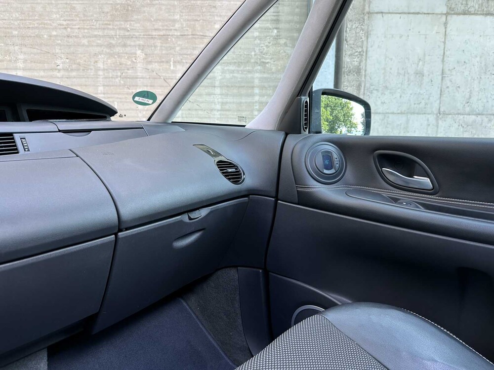 Renault Grand Espace 2.0 dCi Celsium 173pk 2012 (Origineel-NL) 7-persoons, 34-SZP-9