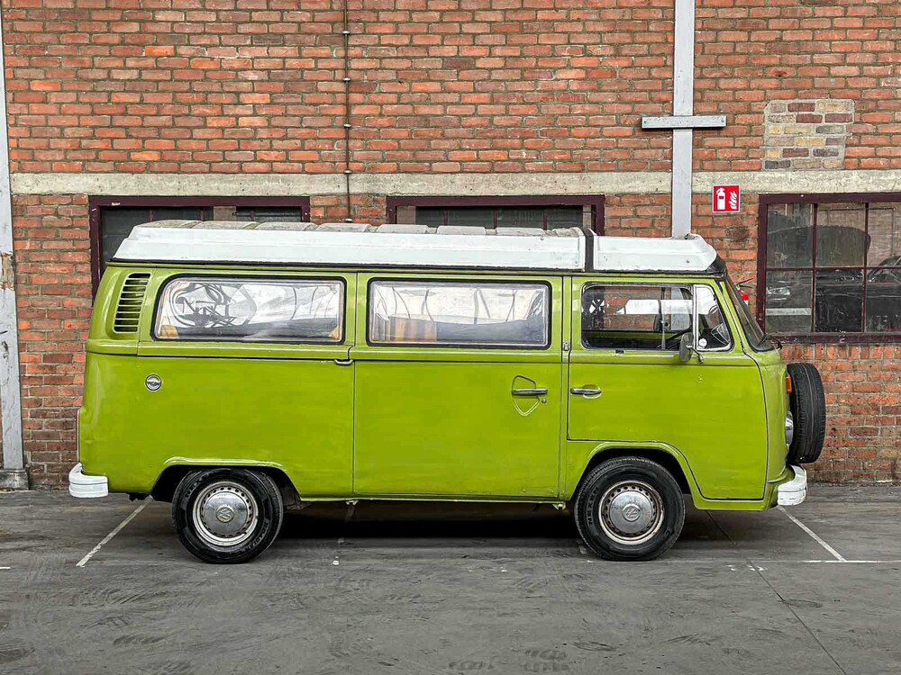 Volkswagen 23 Kampeerauto 1977, 00-SL-64 Camper