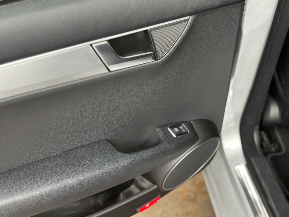 Mercedes-Benz C180 CDI Business Class Avantgarde 120pk 2013 C-klasse, 20-ZVX-8