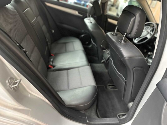 Mercedes-Benz C180 CDI Business Class Avantgarde 120pk 2013 C-klasse, 20-ZVX-8