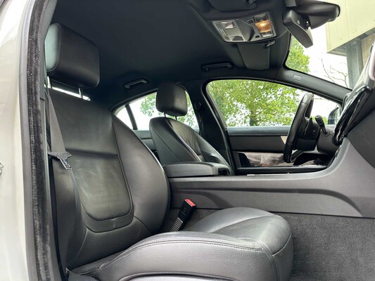 Jaguar XF 2.2D 168pk 2012 (Origineel-NL), 31-XRG-7