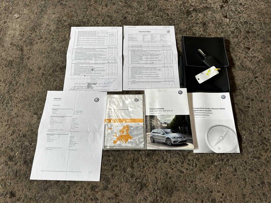 Volkswagen Golf 1.0 TSI Comfortline Business 109pk 2018 (Origineel-NL) Automaat, RX-771-L