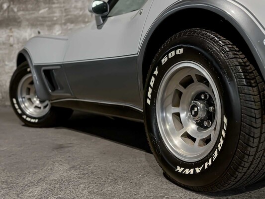 Chevrolet Corvette 5.7 V8 Convertible Two-Tone L-82 ANNIVERSARY EDITION 1 YZ 87 194pk 1978, 15-XXL-9