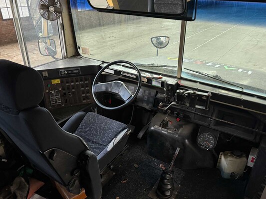 International 3700 Schoolbus 188pk 1999, BR-LH-18