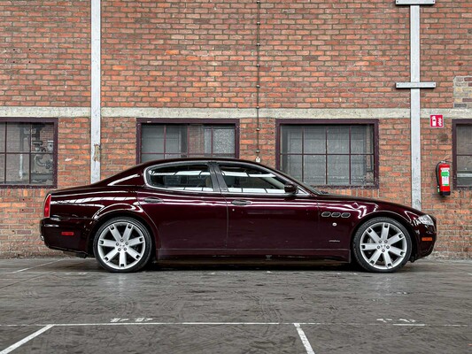 Maserati Quattroporte Sport GT 400pk 2006 Youngtimer