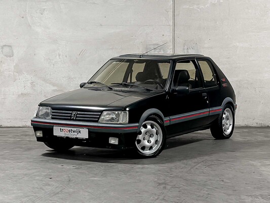 Luxury, sports and classic cars te Tiel