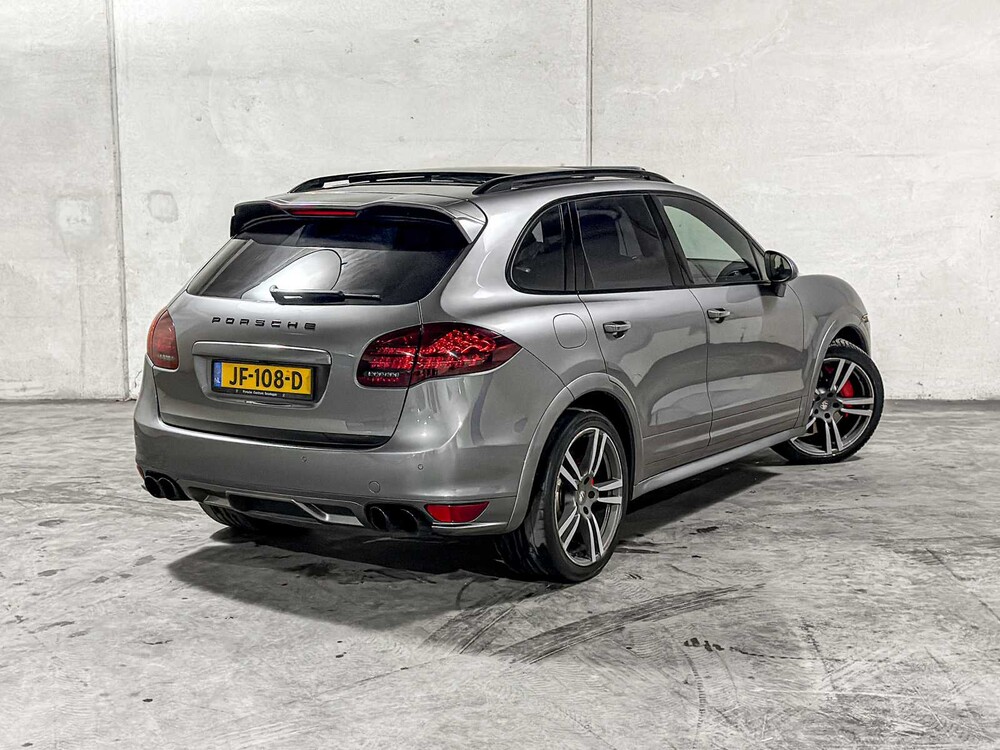 Porsche Cayenne Turbo 4.8 V8 500pk 2010, JF-108-D