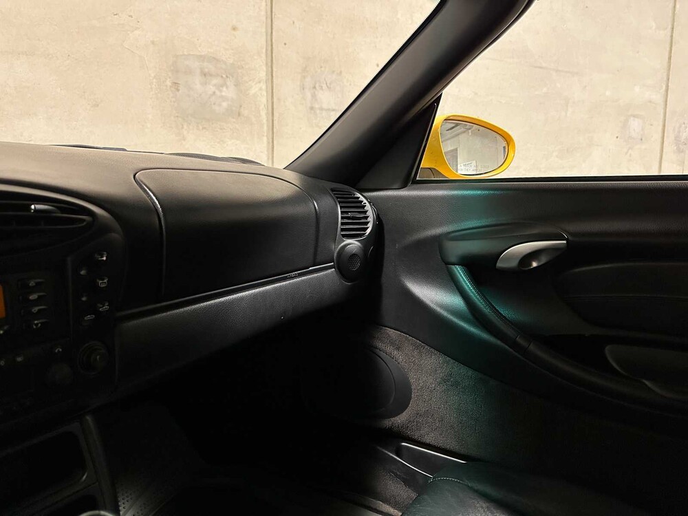 Porsche Boxster 986 2.7 220pk 1990 Youngtimer