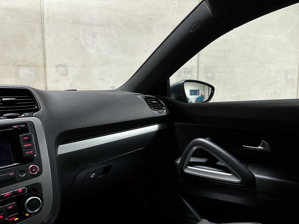 Volkswagen Scirocco 1.4 TSI Highline 122pk 2014 (Origineel-NL), 04-ZLF-5