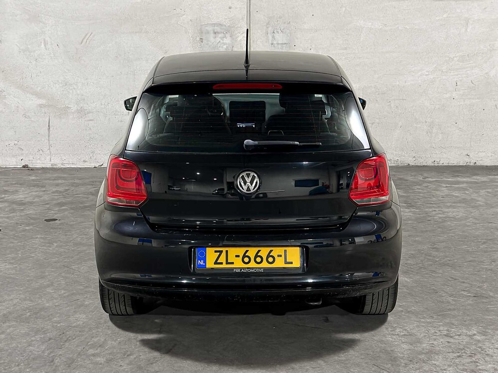 Volkswagen Polo 1.2-12V BlueMotion Trendline 68pk 2011, ZL-666-L