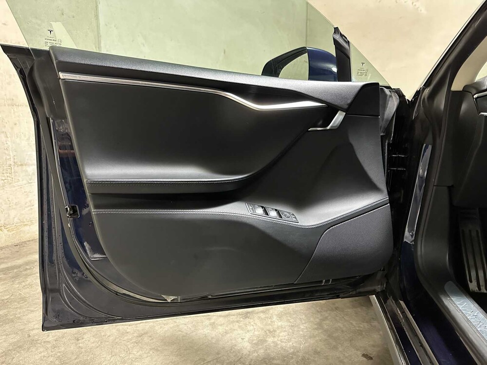 Tesla Model S 60 Base 306pk 2015 (Origineel-NL), 7-ZSH-46