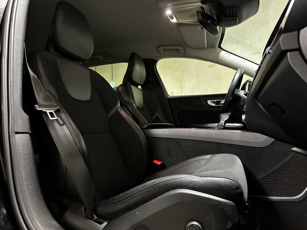 Volvo V60 2.0 D3 Inscription 150hp 2020, T-509-FB