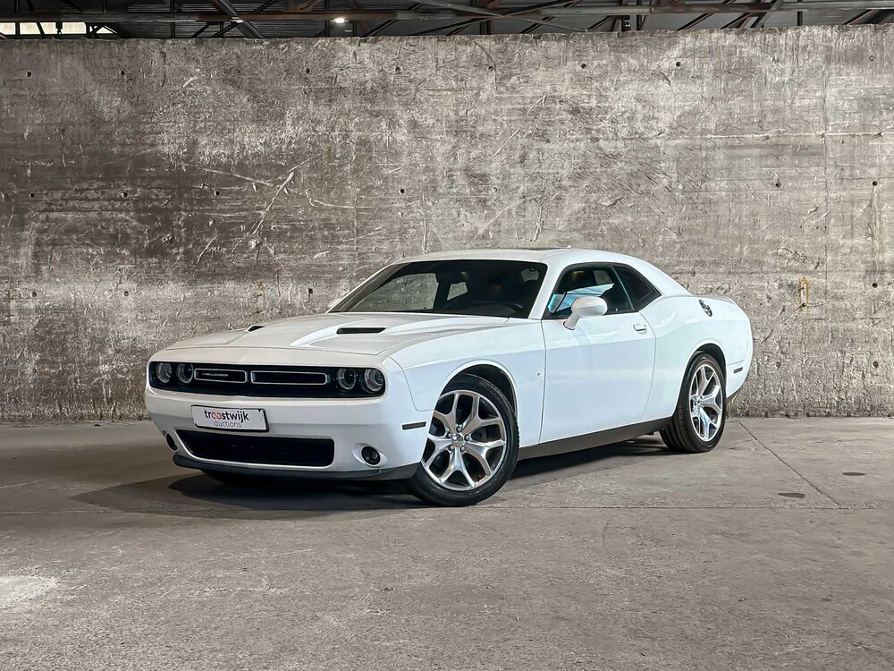 Dodge Challenger SXT PLUS 3.6 V6 305pk 2015
