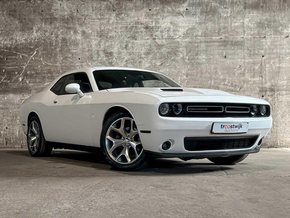 Dodge Challenger SXT PLUS 3.6 V6 305pk 2015