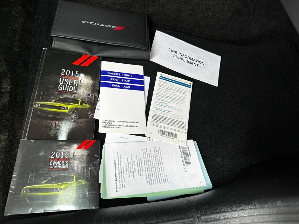 Dodge Challenger SXT PLUS 3.6 V6 305pk 2015