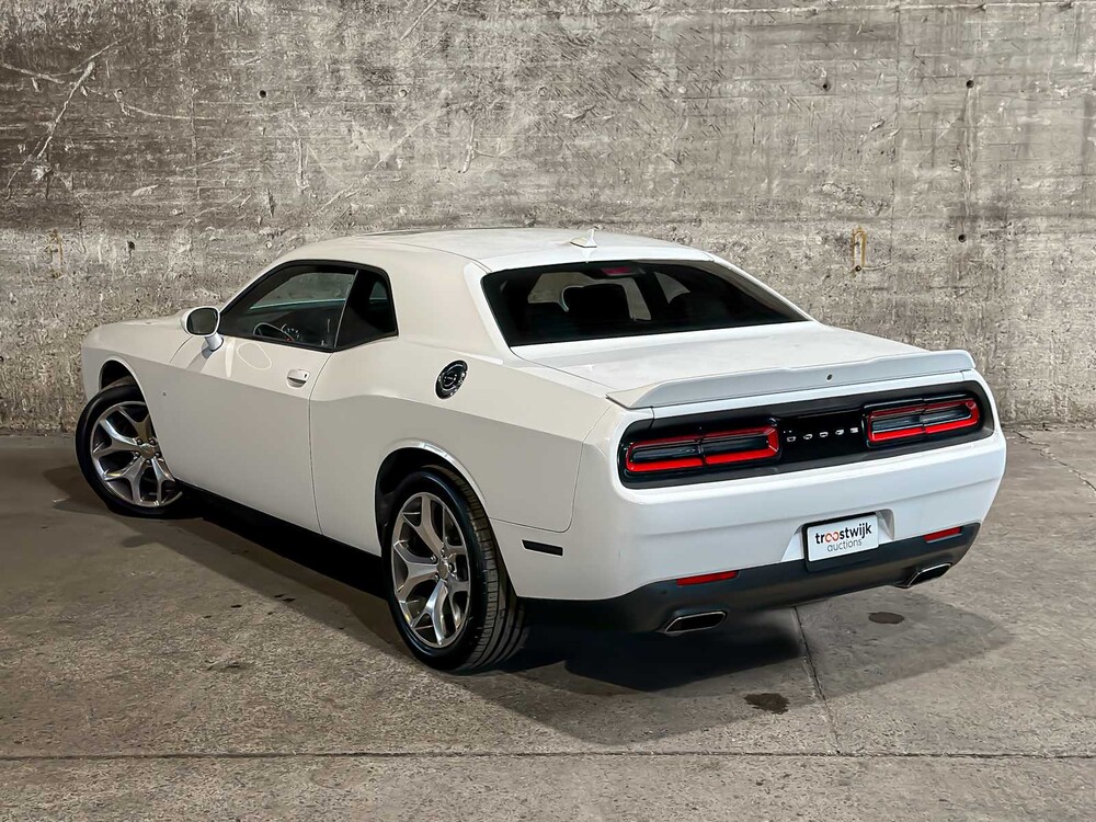 Dodge Challenger SXT PLUS 3.6 V6 305pk 2015