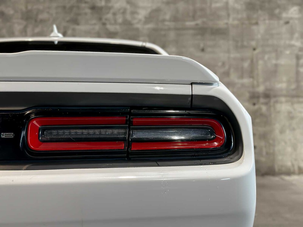 Dodge Challenger SXT PLUS 3.6 V6 305pk 2015
