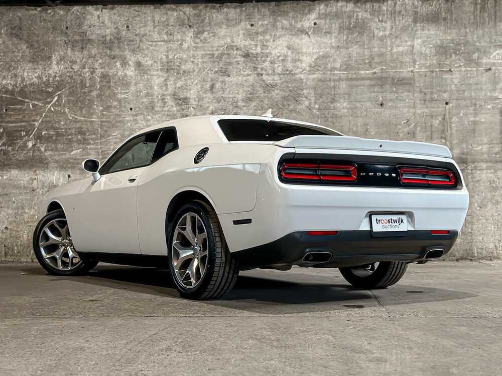 Dodge Challenger SXT PLUS 3.6 V6 305pk 2015