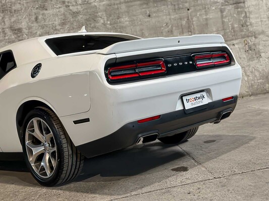 Dodge Challenger SXT PLUS 3.6 V6 305pk 2015