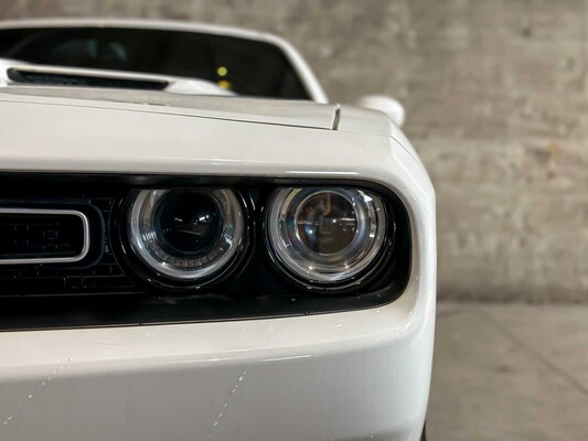 Dodge Challenger SXT PLUS 3.6 V6 305pk 2015