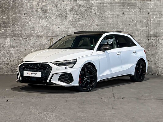 Luxury en sports cars te Milsbeek