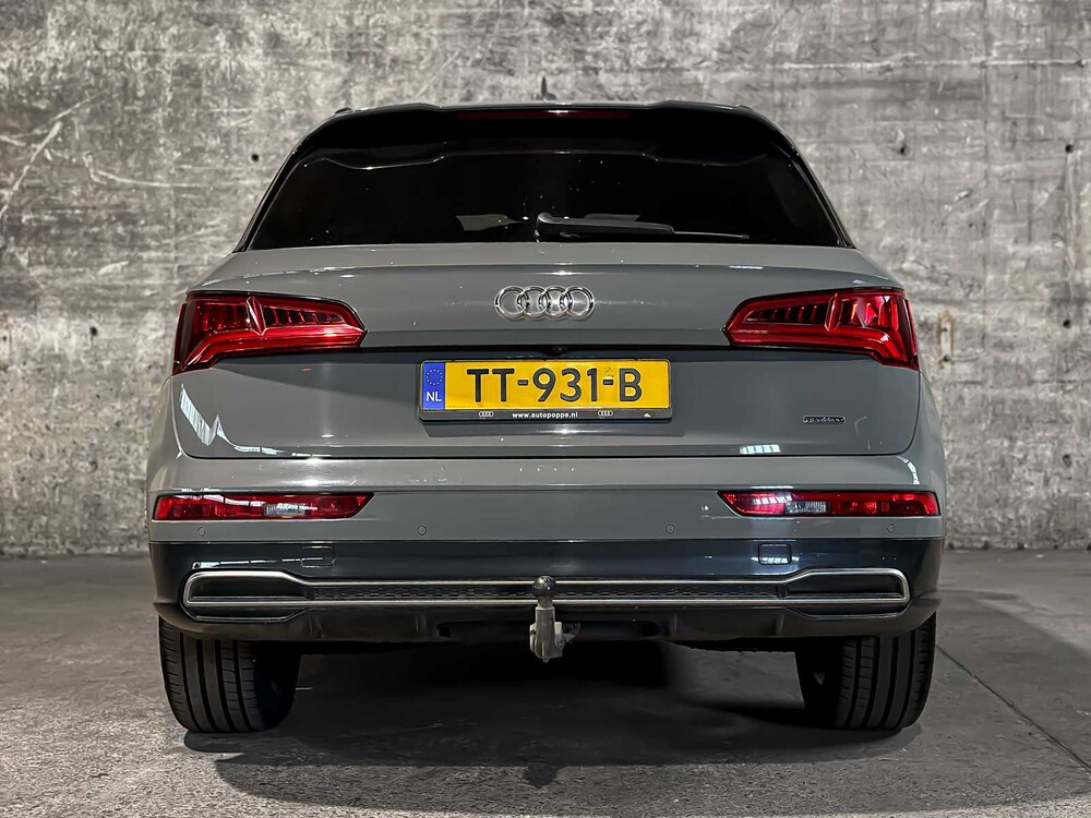 Audi Q5 2.0 TFSI Quattro Sport S Line Black Edition 252pk 2018 (Origineel-NL + 1e Eigenaar), TT-931-B