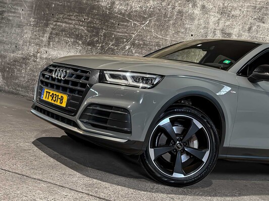 Audi Q5 2.0 TFSI Quattro Sport S Line Black Edition 252pk 2018 (Origineel-NL + 1e Eigenaar), TT-931-B
