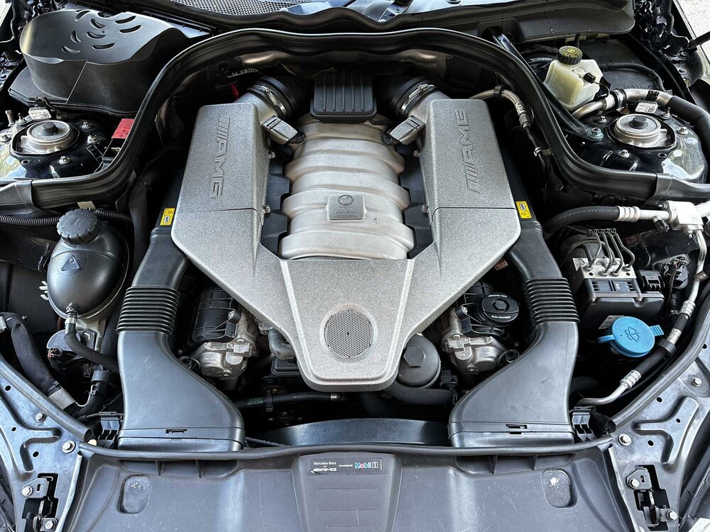 Mercedes-Benz E63 AMG 6.3 V8 525pk 2011, R-854-HF