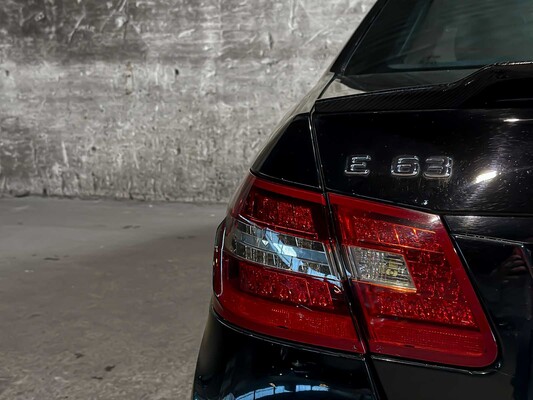 Mercedes-Benz E63 AMG 6.3 V8 525pk 2011, R-854-HF