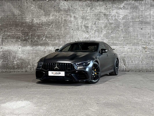 Luxury en sports cars te Milsbeek