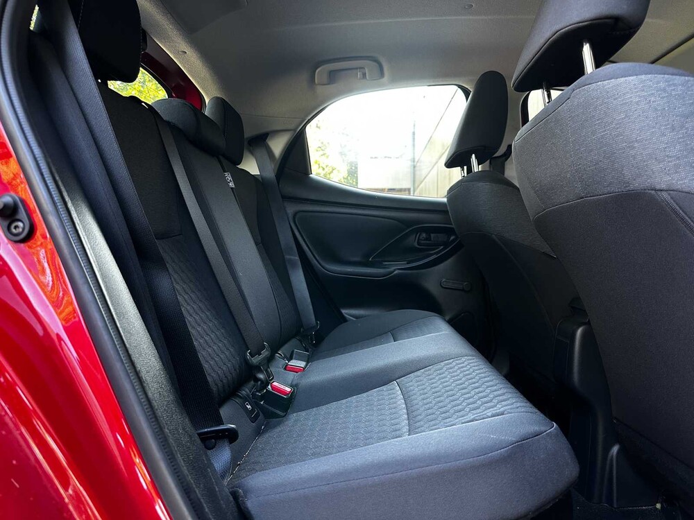 Toyota Yaris 1.5 Hybrid Active 116pk 2021 (Origineel-NL + 1e eigenaar), N-181-GP