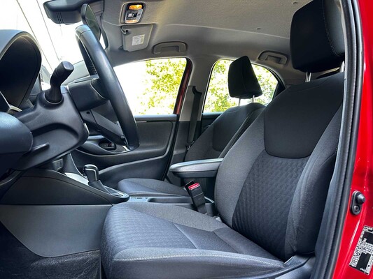 Toyota Yaris 1.5 Hybrid Active 116pk 2021 (Origineel-NL + 1e eigenaar), N-181-GP