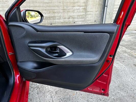 Toyota Yaris 1.5 Hybrid Active 116pk 2021 (Origineel-NL + 1e eigenaar), N-181-GP