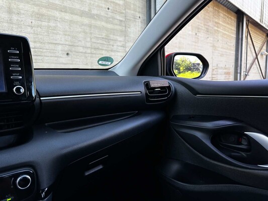 Toyota Yaris 1.5 Hybrid Active 116pk 2021 (Origineel-NL + 1e eigenaar), N-181-GP